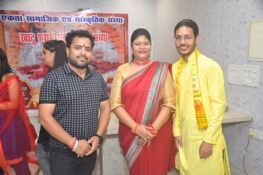 Singer Suryansh Gahlot with Bhajan Singer Vikas Verma and Ekta Jain